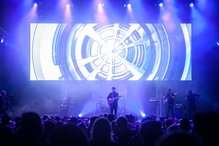 Jamie Woon na festiwalu Audioriver 2016 / fot. Audioriver