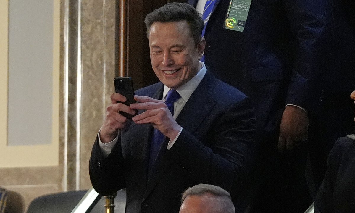 Elon Musk ma dosyć Wikipedii. Zapowiada, iż stworzy Grokipedię