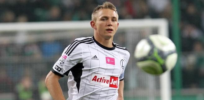 <b>Jakub Rzeźniczak</b>
<br>
<br>
Reprezentant Polski i zawodnik Legii Warszawa studiuje na warszawskiej Akademii Wychowania Fizycznego.