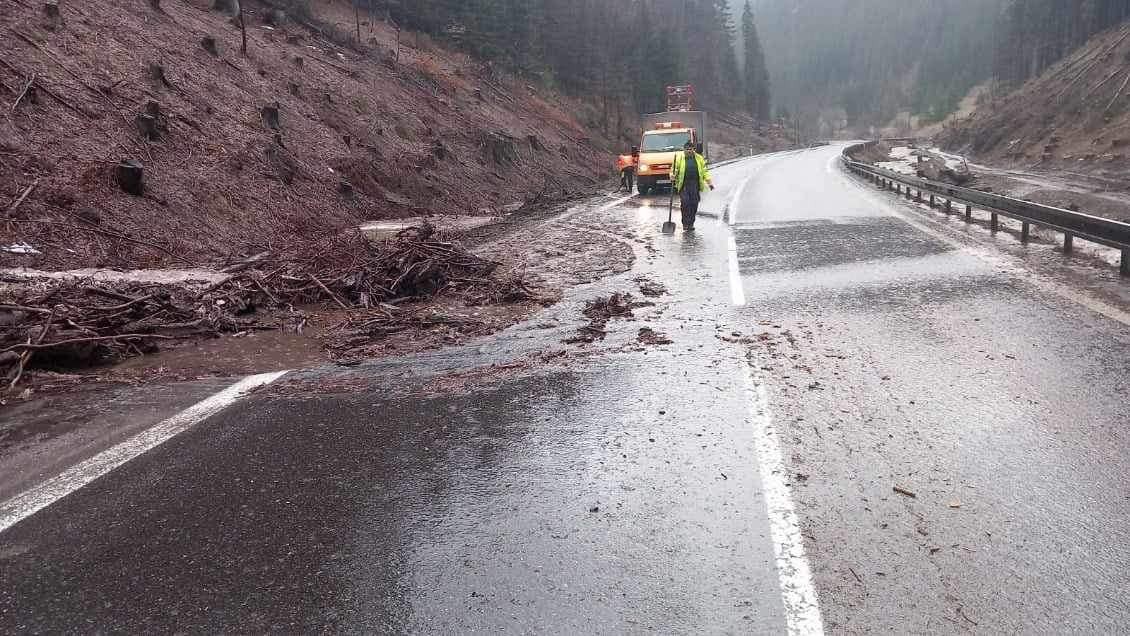Zosuv svahu na Donovaloch.