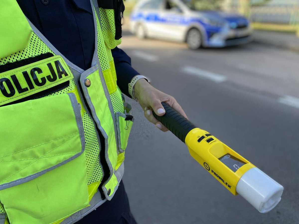 A man detained for driving an electric scooter. He was influenced
