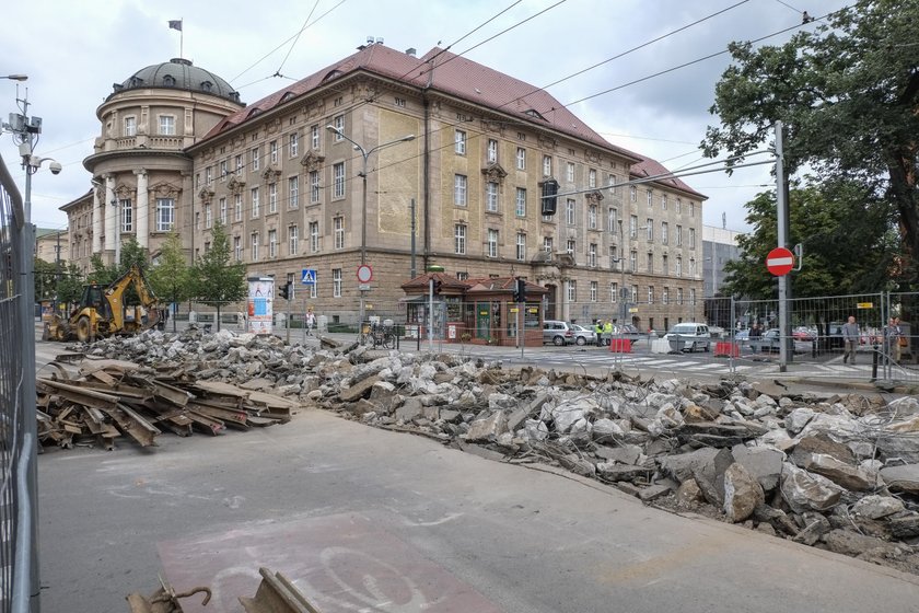 Prezydent Jacek Jaśkowiak przeprasza mieszkańców za remontowe utrudnienia