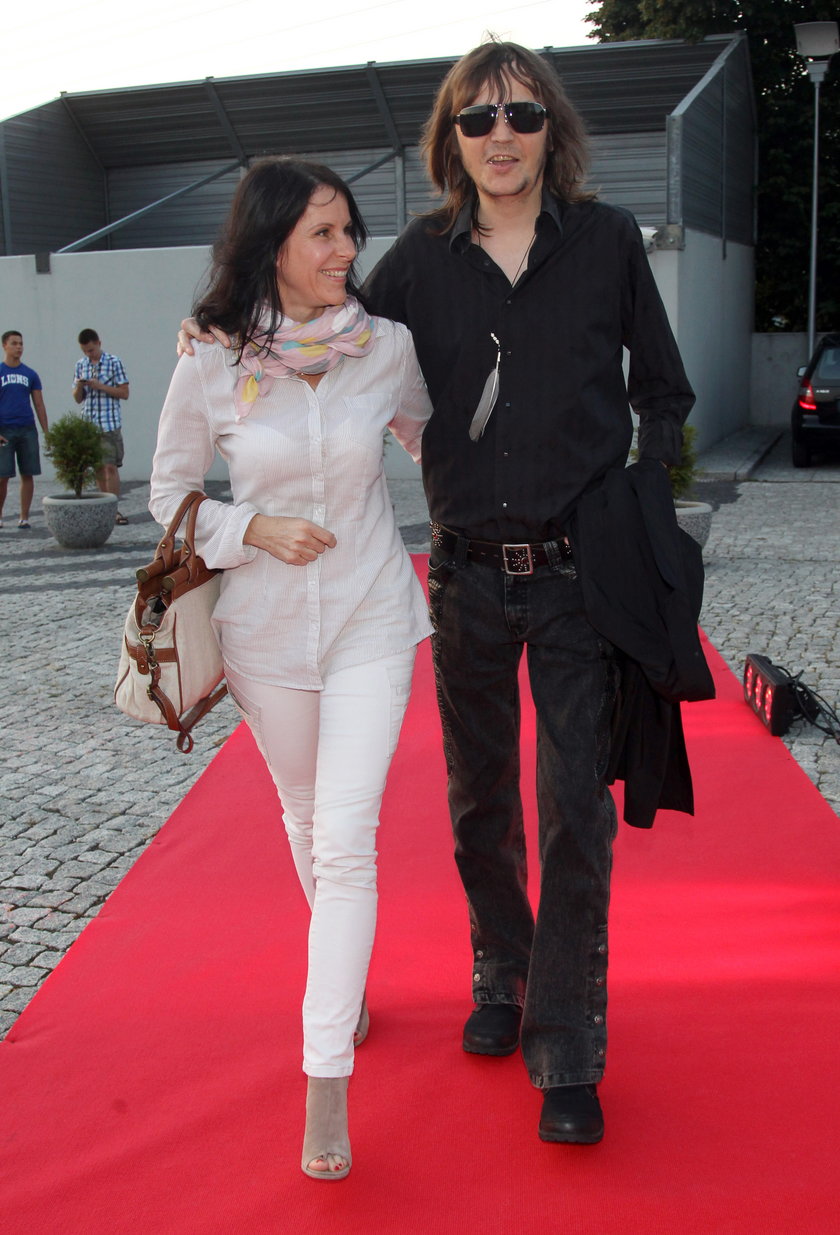 Robert Gawliński z żoną Moniką w sierpniu 2012 roku