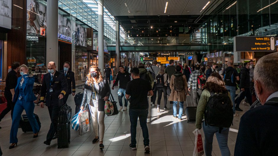 Chaos na lotnisku w Amsterdamie 