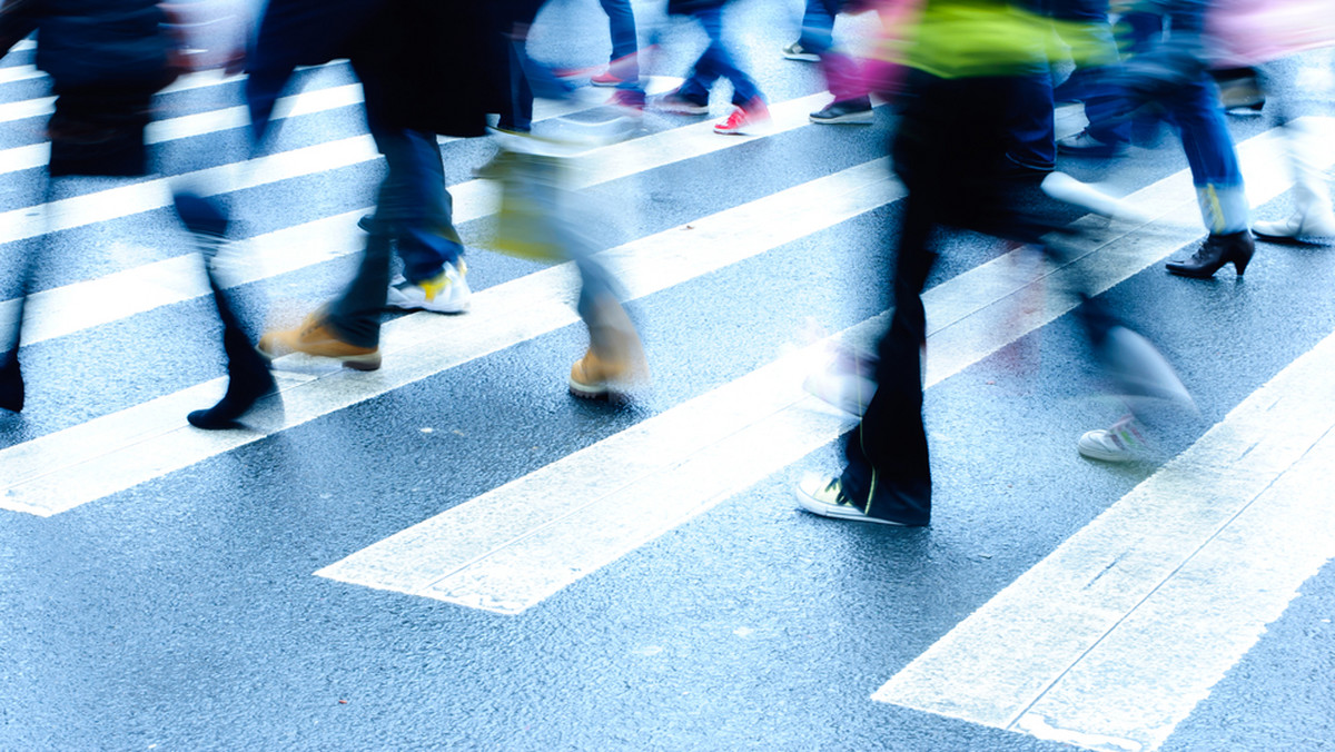 Koszt zmiany nazw ulic w związku z dekomunizacją wyniesie w Starachowicach około 30 tys. złotych. Większość pieniędzy trafi na nowe tabliczki z nazwami - poinformował prezydent miasta Marek Materek, o czym pisze "Gazeta Wyborcza".