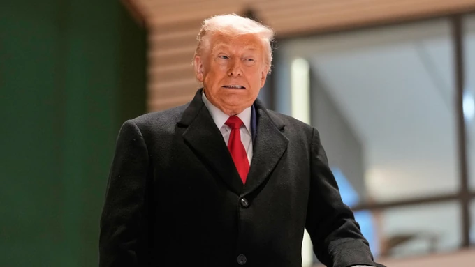  TRAMPOV SAVEZNIK ŠOKIRAN! On je OPASAN, zabrinut sam zbog njegovog PSIHIČKOG STANJA!