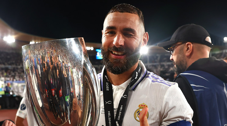 Az Európai Szuperkupa Benzema 23. Reallal szerzett trófeáját / Fotó: Getty Images