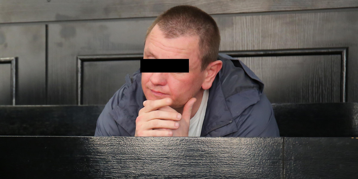 Zabójstwo w Łowiczu. Mężczyzna zadźgał nożem kobietę. Ruszył proces zabójcy