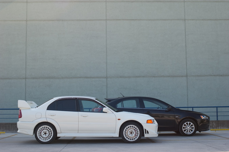 Mitsubishi Lancer Sportback vs Lancer EVO VI