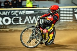 Betard Sparta na czele żużlowej Ekstraligi. GKM zamyka tabelę