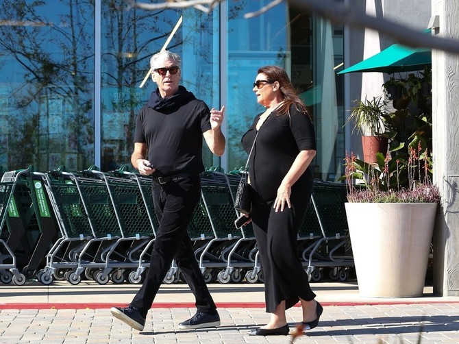 Pirs Brosnan i njegova supruga Kili Šej Smit   The Hollywood JR / BACKGRID/ Backgrid USA
