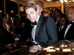 Robert Pattinson na premierze "Cosmopolis" Davida Cronenberga w Cannes