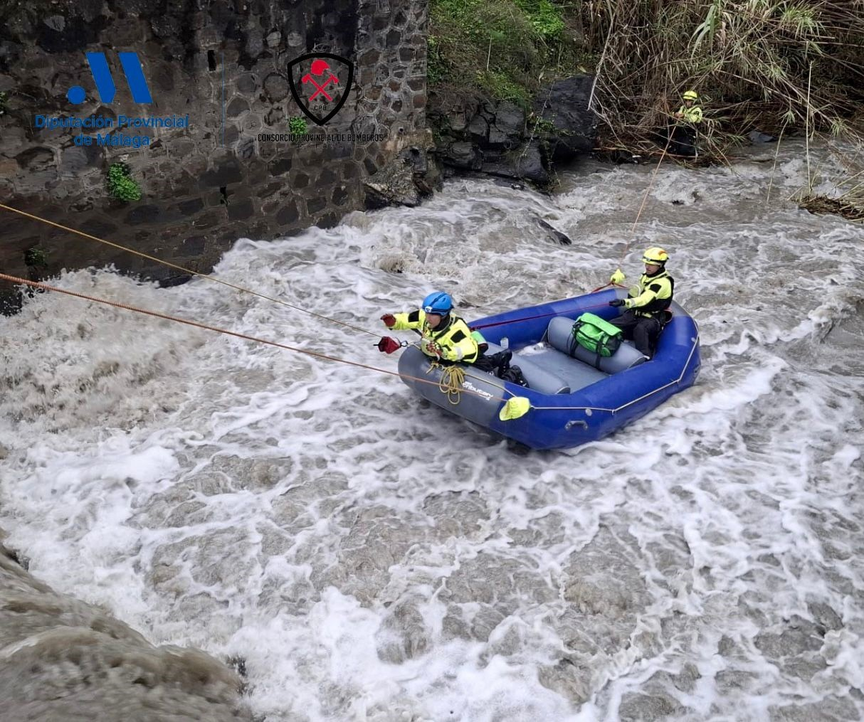Hallan el cuerpo de la mujer que intentó rescatar a su perro en Sayalonga