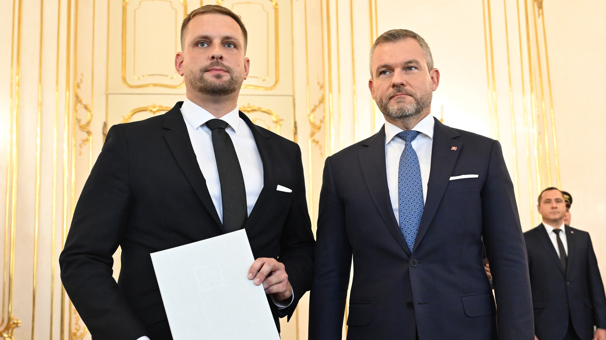 Minister zdravotníctva Kamil Šaško a prezident Peter Pellegrini