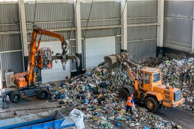 Gra w przerzucanie śmiecia. Import odpadów rósł zarówno za PO, jak i za PiS