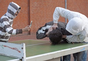 Vršnjačko nasilje, ilustracija