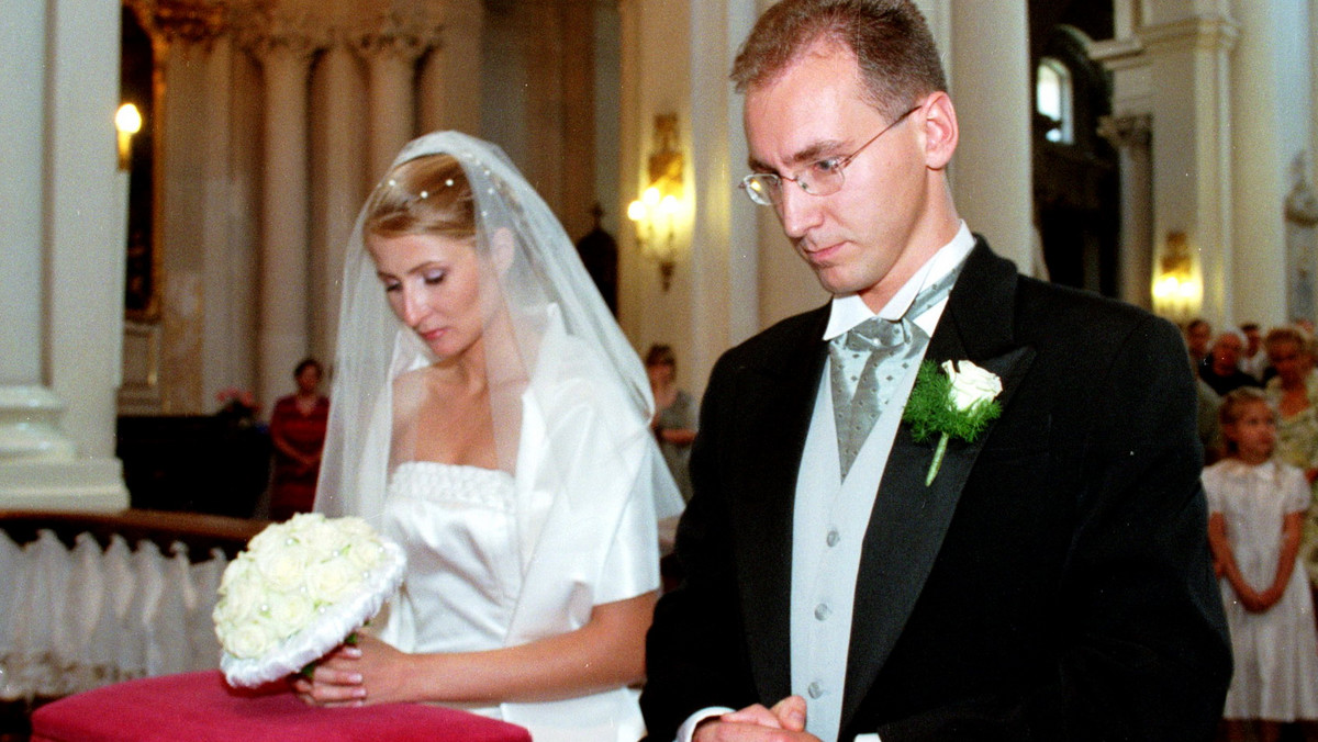 Tak wyglądał pierwszy ślub Piotra Kraśki. Wesele było "na bogato"