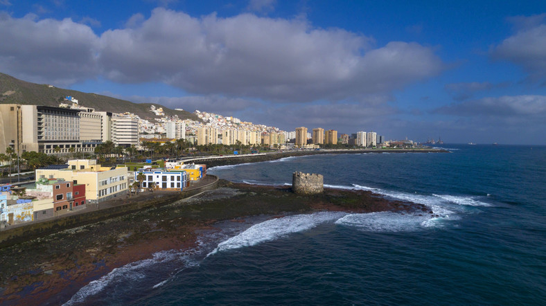 Dotąd "Pamiętniki z wakacji" doczekały się czterech sezonów. Pierwszy był kręcony na Costa Brava, kolejne przeniosły się na wyspę Gran Canaria (na zdjęciu). Po siedmiu latach przerwy nagrania do "Pamiętników" wracają do tej lokacji