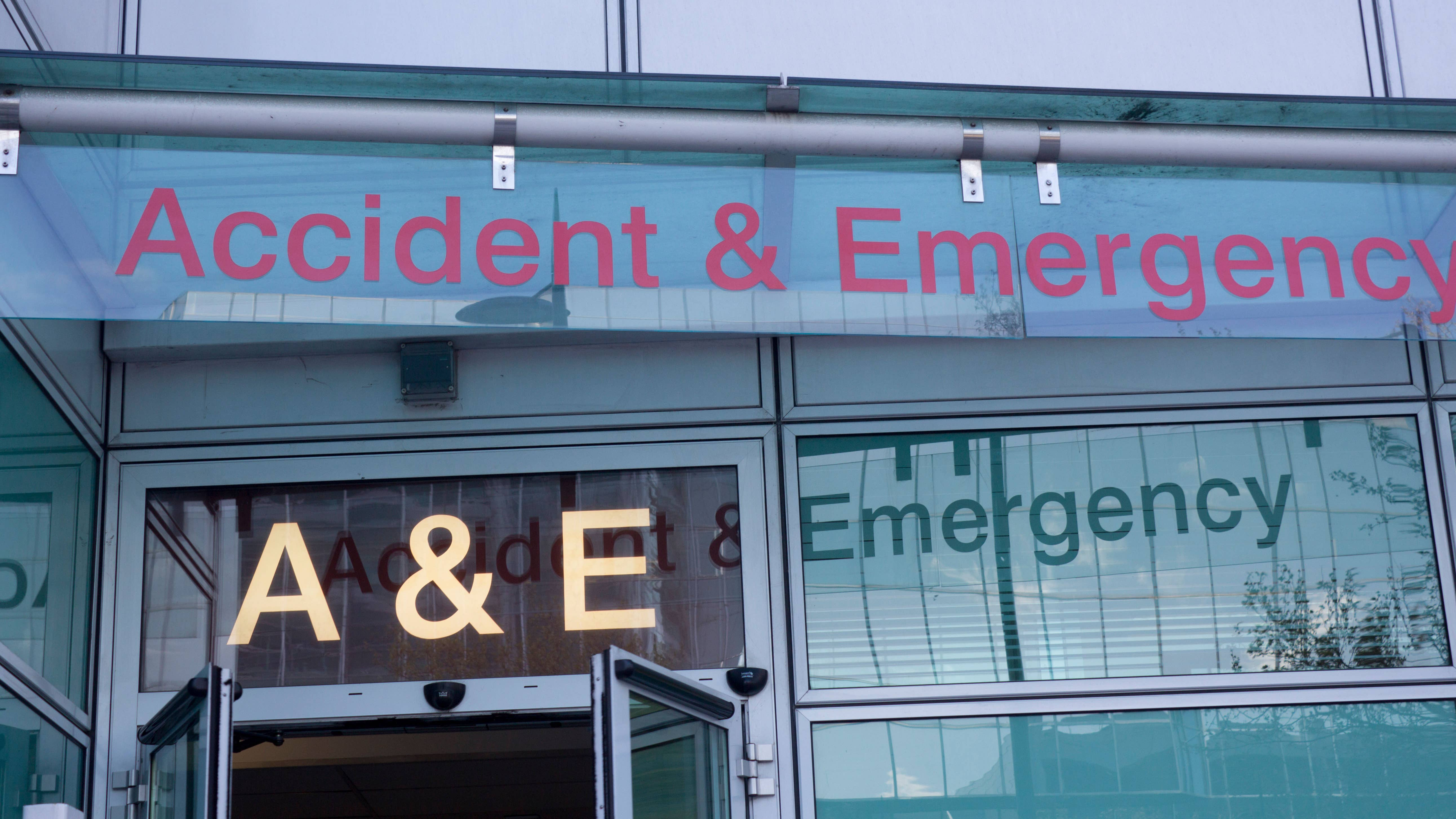 NHS waiting list drops for first time in months - but cancer care worsens