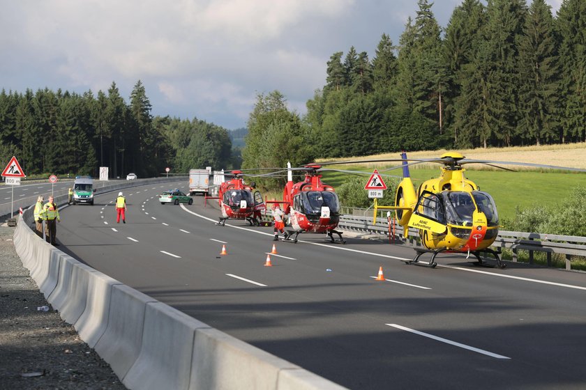 Straszny wypadek autokaru w Niemczech!