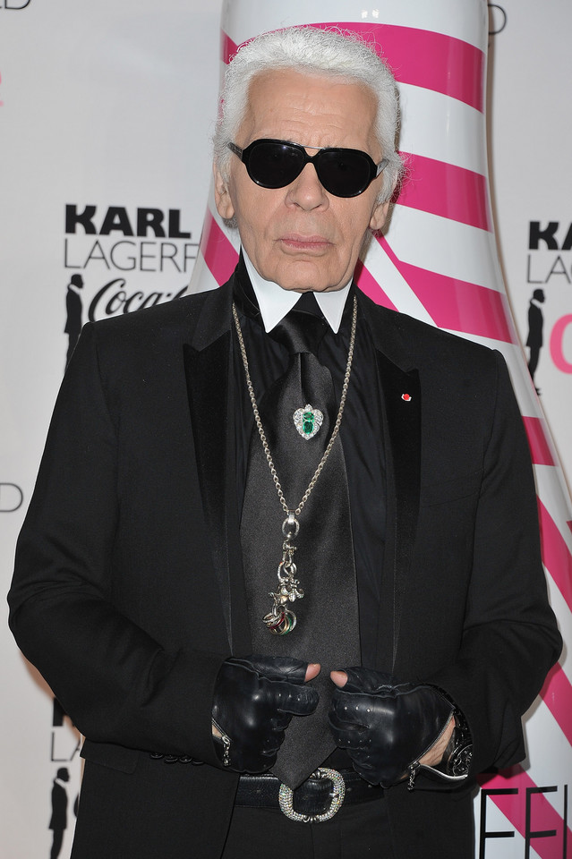 Karl Lagerfeld promuje nową butelkę Coca Coli Light