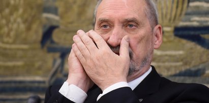 Macierewicz ma wizję. Wie, kto stoi za Tuskiem i PO!