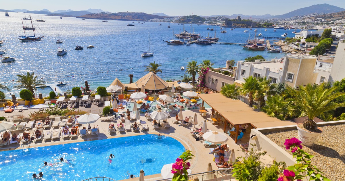 Wypad w tropiki w długi, listopadowy weekend. Ceny ofert zaskakują