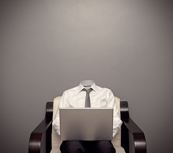 Zdaniem wielu twóców stron, wyświetlających zewnętrzene reklamy wtyczki takie jak Adblock istotnie zmniejszają ich zarobki. W efekcie otwarte treści zostają zamykane za paywallami. Producent stron Danny Carlton porównał stosowanie dodatku do kradzieży i zachęcał kolegów z branży do blokowania użytkowników filtrujących reklamy. Część serwisów udostępniających za darmo faktycznie wprowadziła takie rozwiązania, inne umieścił skrypty proszące o wyłączenie wtyczki. Wbrew pozorom jednak Adblock Plus nie blokuje wszystkich reklam. Wszystko przez wspomnianą już białą listę.