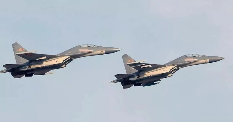 Shenyang J-16