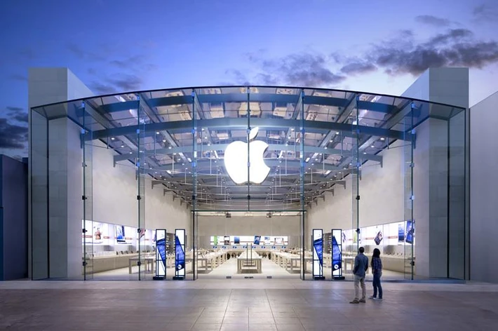 1. Apple (USA). Nowe technologie. Kapitalizacja: 725 mld dol.