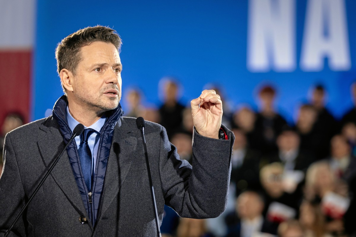 Rafał Trzaskowski, kandydat KO na prezydenta, wskazał, które ustawy poprze w pierwszej kolejności