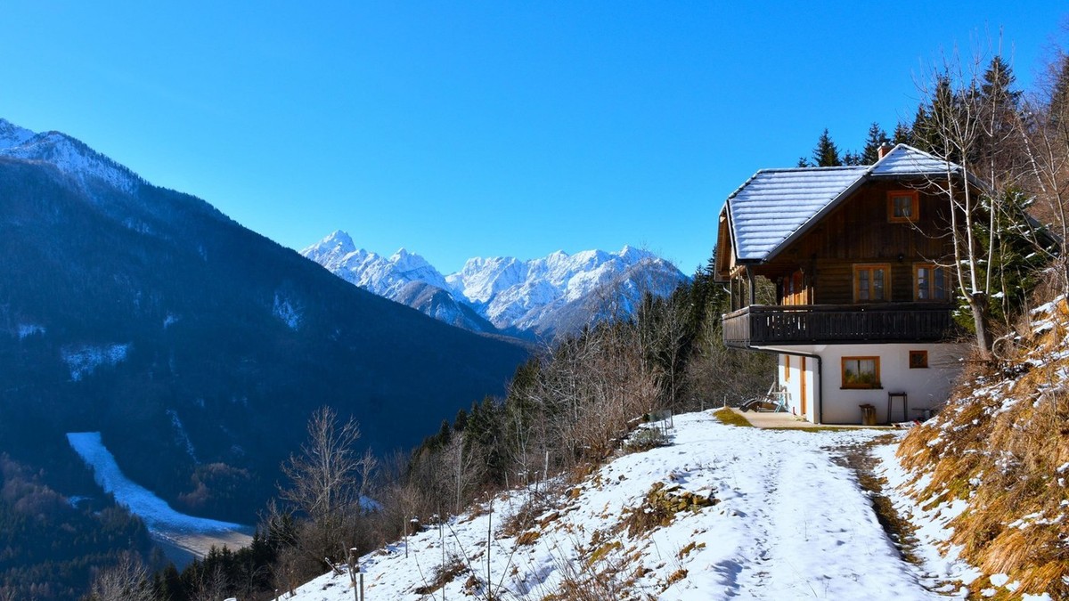 Smeštaj na planini - ilustracija