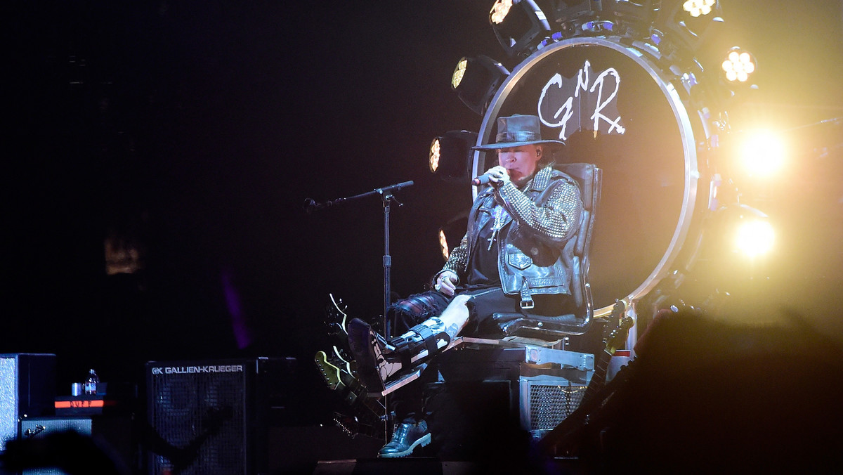 Guns N' Roses zarobili 5 mln funtów (24 mln zł) na jednym występie na Download Festival w Wielkiej Brytanii - pisze "Daily Mirror". To rekord w historii tej imprezy.