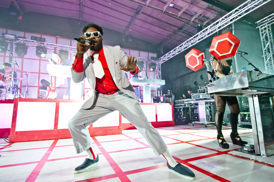 Mark Ronson &amp; Business Intl. na Roxy Festival (fot. Rafał Nowakowski / Onet.pl)