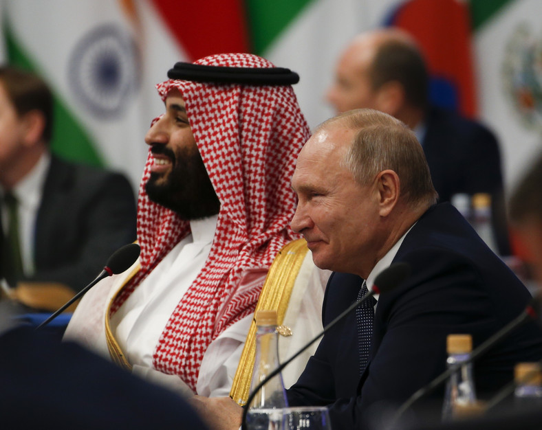 Książę koronny Arabii Saudyjskiej Mohammad bin Salman i prezydent Rosji Władimir Putin