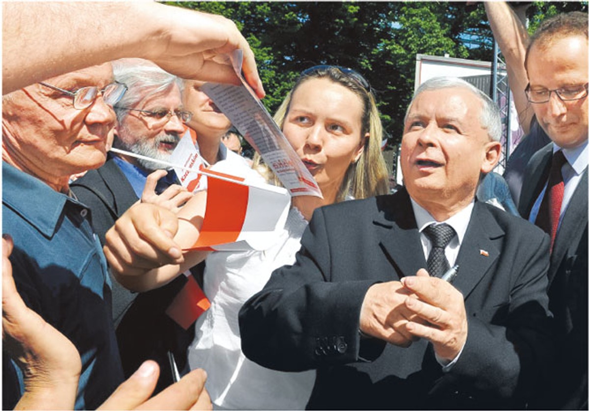 Wybory za progiem, a Jarosław Kaczyński wciąż nie ujawnił programu gospodarczego Fot. Tomasz Gawalkiewicz/Reporter