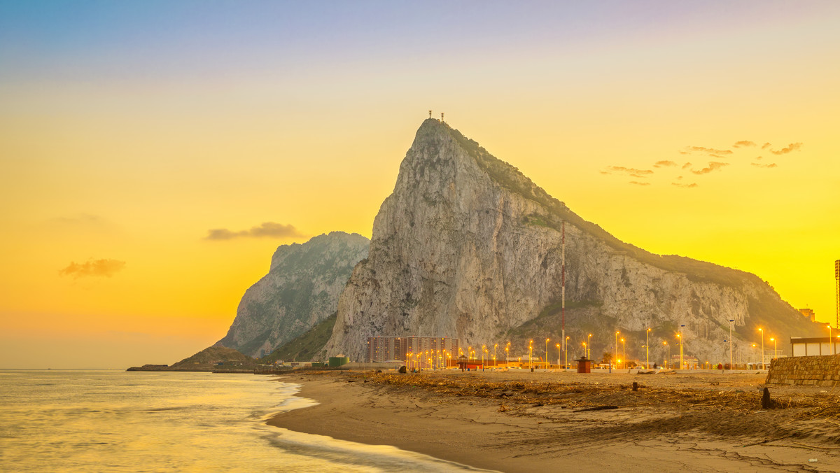 Gibraltar jako pierwszy zaszczepił dorosłą populację przeciw koronawirusowi