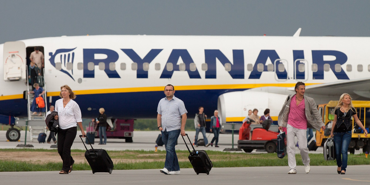Ryanair - opłata za duży bagaż podręczny
