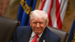 niespodziewany zwrot akcji. trump dopiął swego, tvn zostanie sprzedany