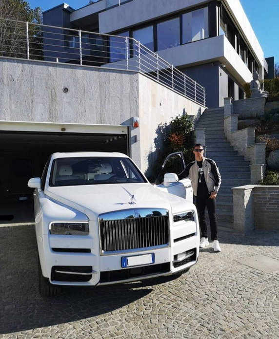 Cristiano Ronaldo - Rolls-Royce Cullinan