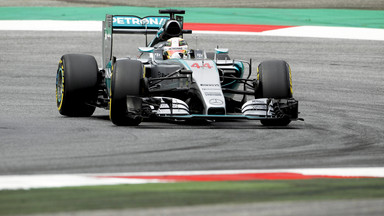 GP Austrii: fatalny występ Raikkonena, Lewis Hamilton z pole position