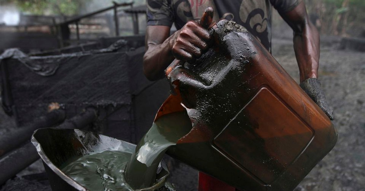 See the jaw-dropping amount of oil theft cases Nigeria recorded in just six days - Vimarsana News