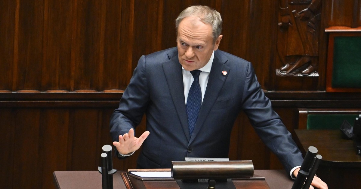 Tusk wyszedł do dziennikarzy. Ujawnił, co stało się 29 i 30 grudnia. "Obroniliśmy się"