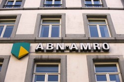 Holanderski bank ABN Amro z 54 mln euro straty. Musiał zapłacić karę za pranie pieniędzy