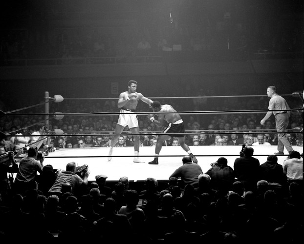 MUHAMMAD ALI NIE ŻYJE