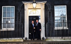 Nieudana misja Tuska u Camerona? Obiad był, porozumienia nie było. "No deal"