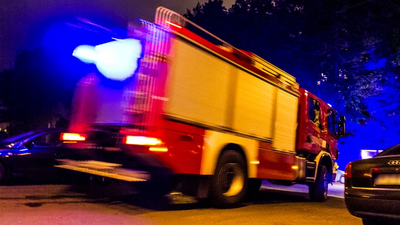 [Obrazek: Qh4k9kpTURBXy8wYWJiZTRkZDlmNWEzODQ4YzBiO...M0BvIGhMAE]