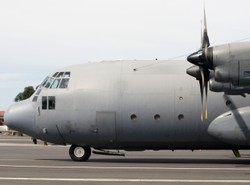 90 ton amerykańskiej broni dla Ukrainy. Transport wylądował w Kijowie