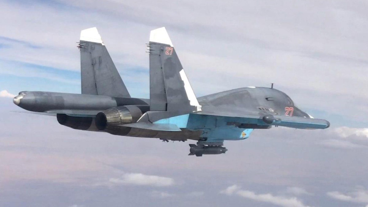 Rosyjski Su-34 nad Syrią