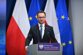 Zakaz przywozu z Ukrainy produktów rolnych. Minister Buda: Chcemy chronić polski rynek dla rolników i konsumentów